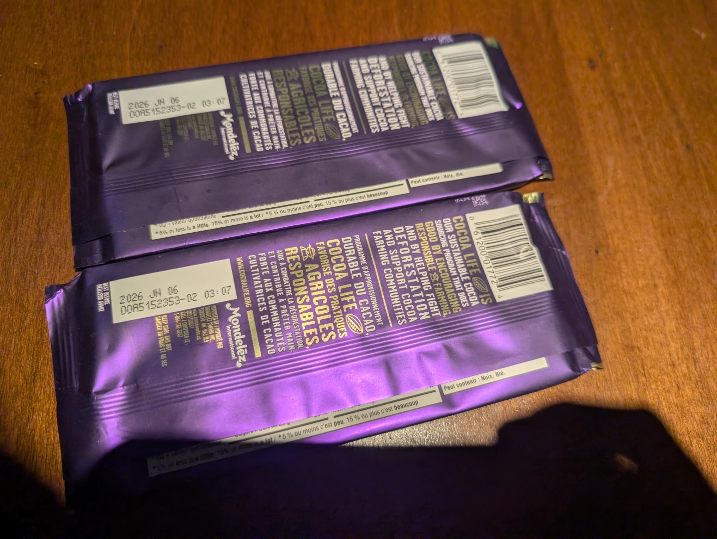 Cadbury Golden Caramel Confectionery Chocolate Bars (2x 80g) - photo 2