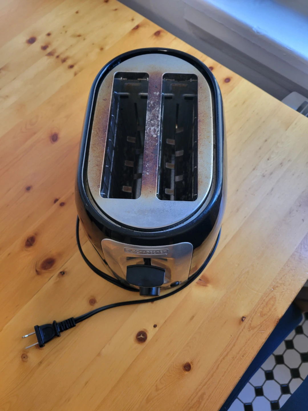 Free Toaster - photo 2