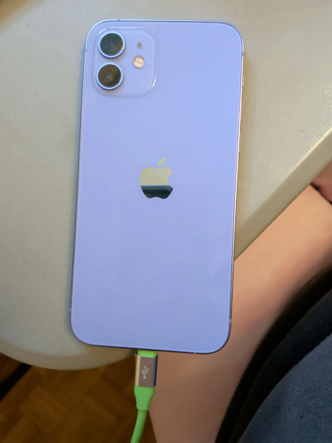 Apple iPhone 12 - photo 2