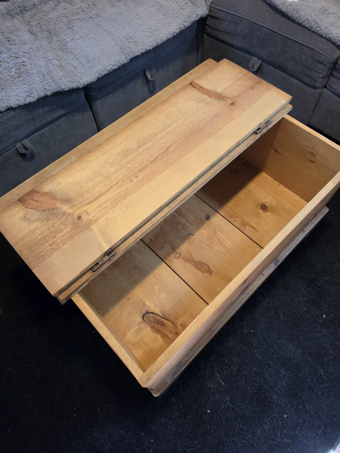 Wooden Storage Chest/ Coffee Table