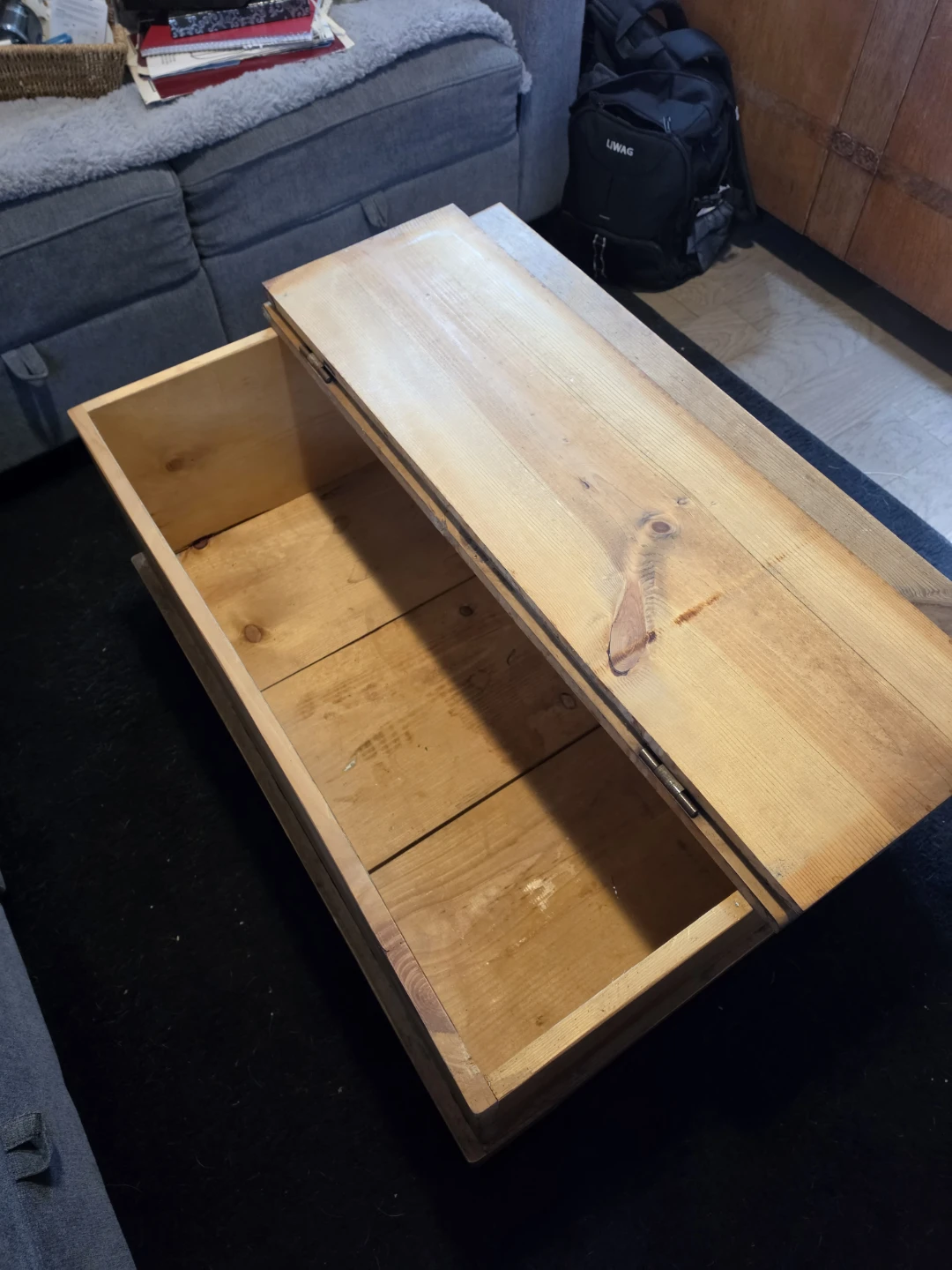 Wooden Storage Chest/ Coffee Table - photo 4