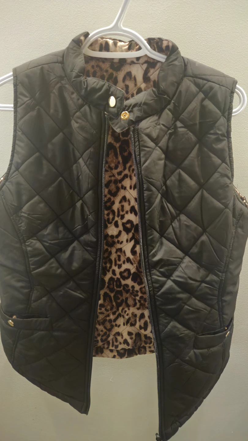 Princess Cruises Reversible Leopard Print Puffer Vest Size S