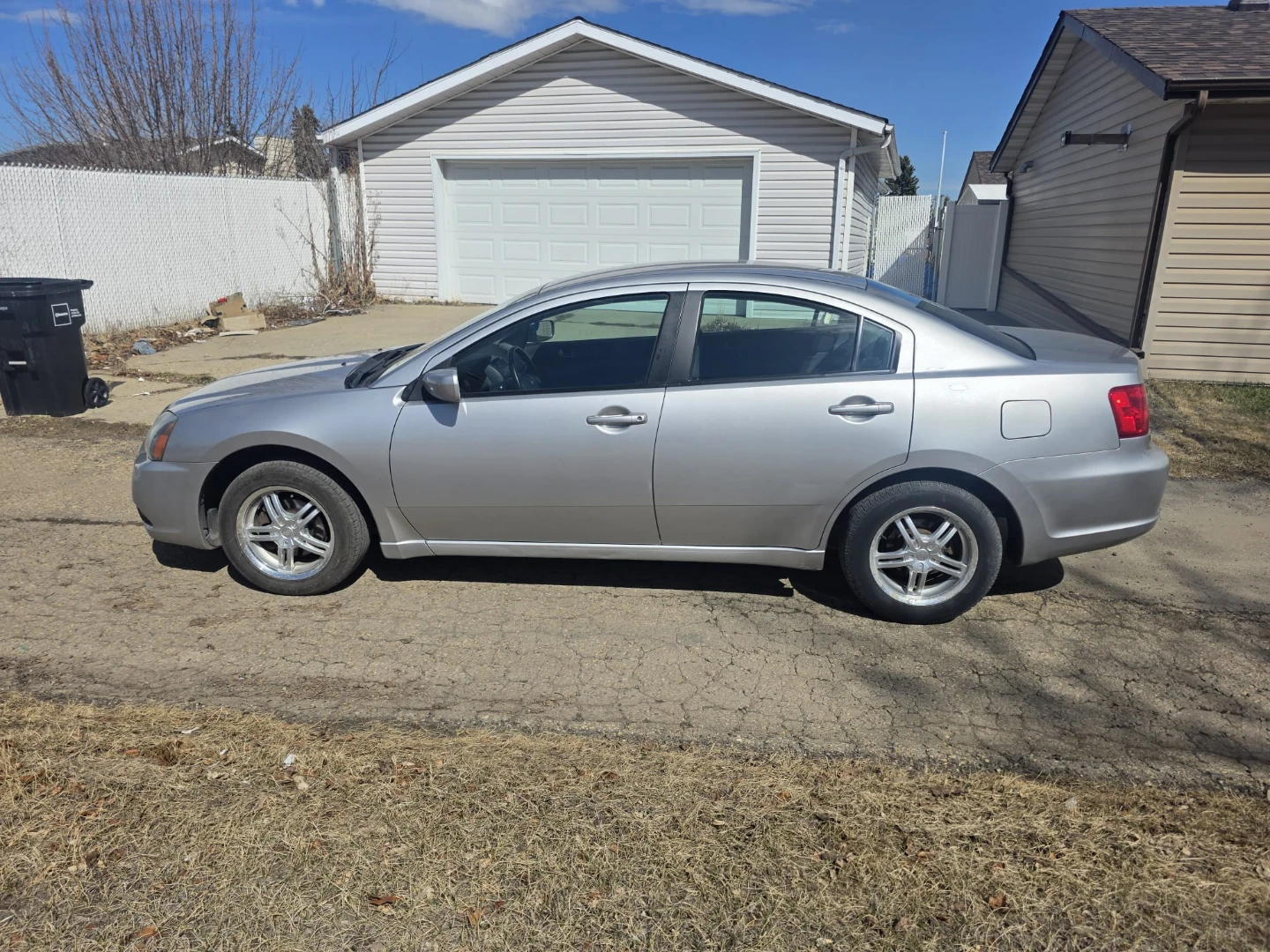 2008 Mitsubishi galant - photo 4
