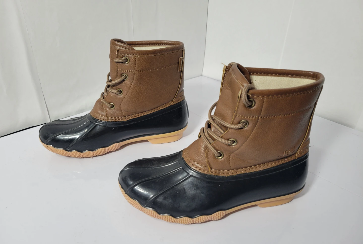 JBU Waterproof Duck Boots, size 3M (80) - photo 2