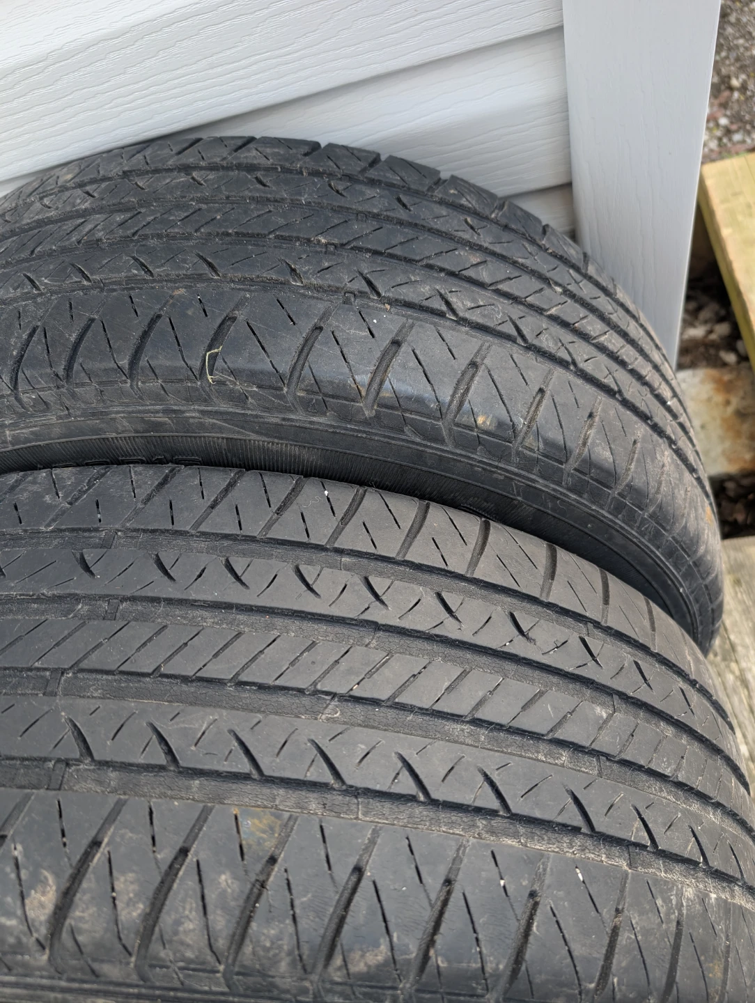 4 All Season Tires 215 60 R16 For Sale - photo 3