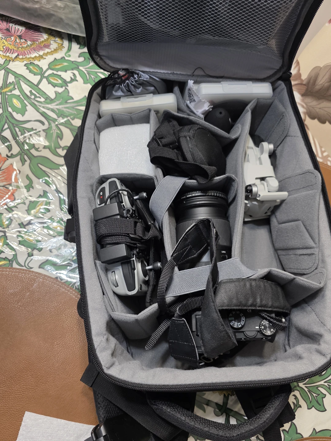 K&F CONCEPT Camera Backpack 22 Litres - photo 2