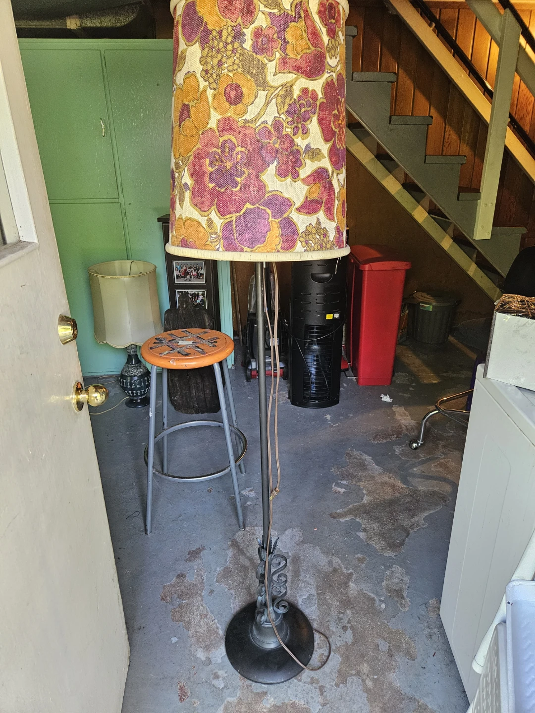 Vintage Floral Floor Lamp - photo 4