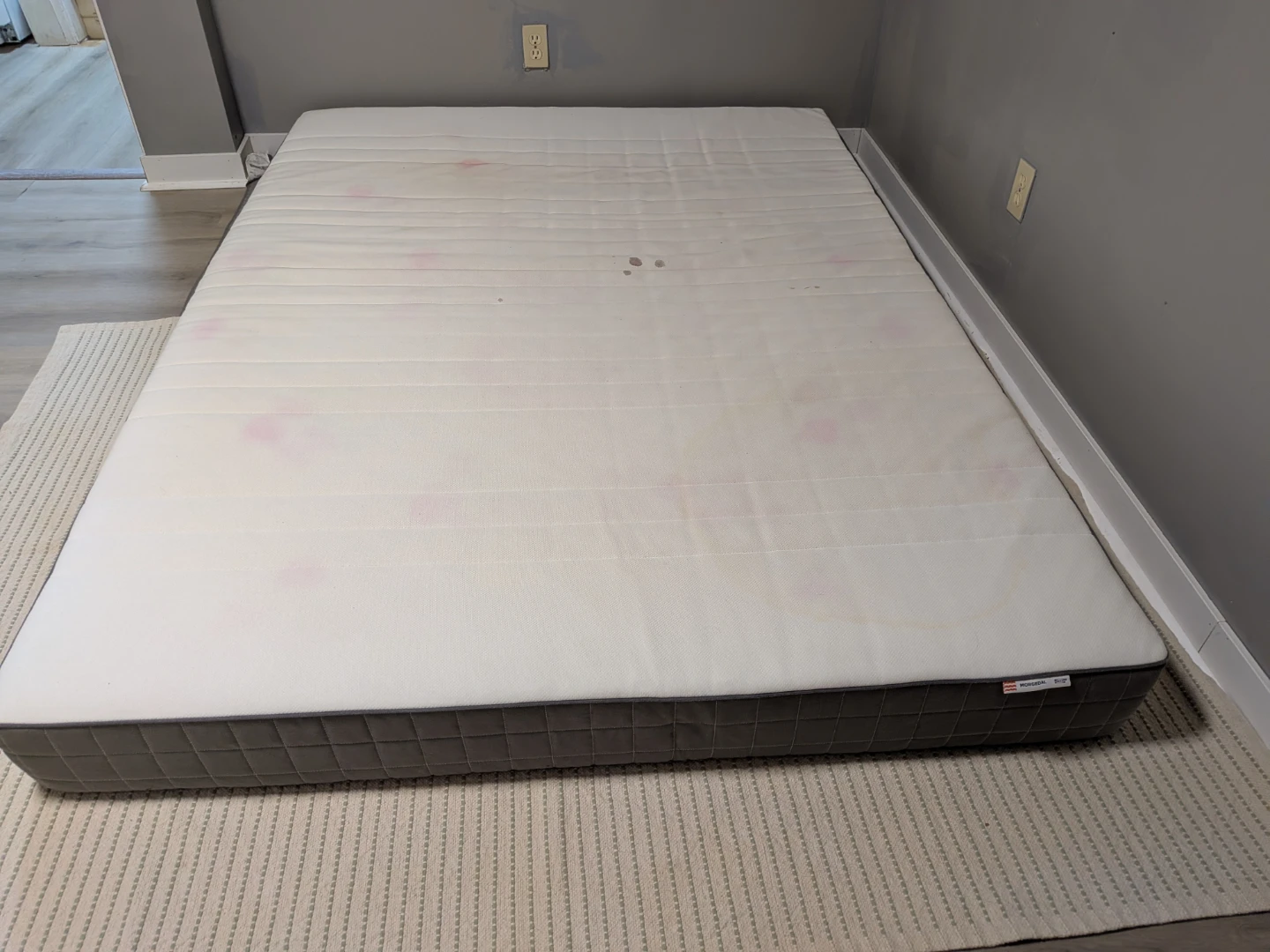 IKEA Mattress- Queen size- Morgedal - photo 3