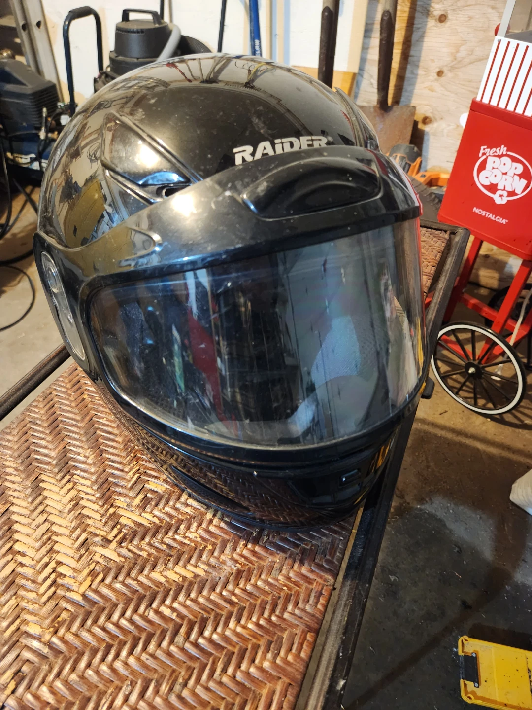 Raider Motorcycle Helmet