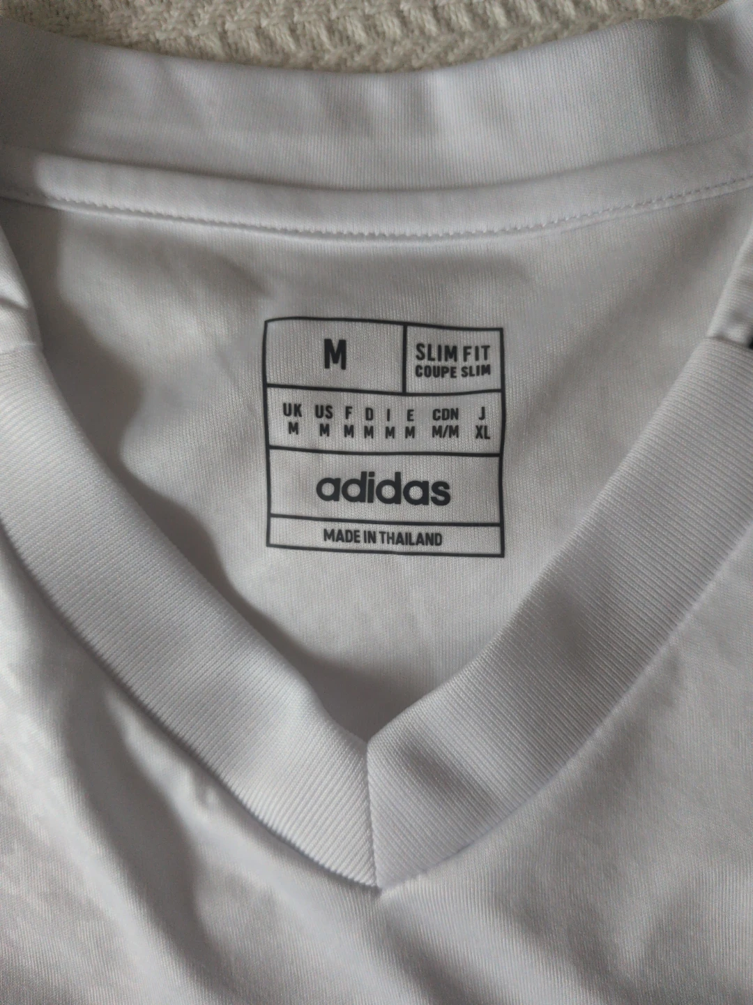 Real Madrid Adidas Aeroready Jersey Size M - photo 3
