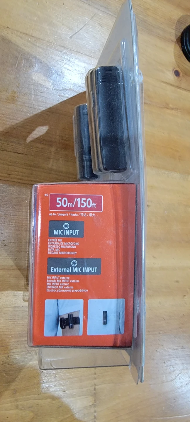Sony Wireless Microphone ECM-AW4 - photo 2