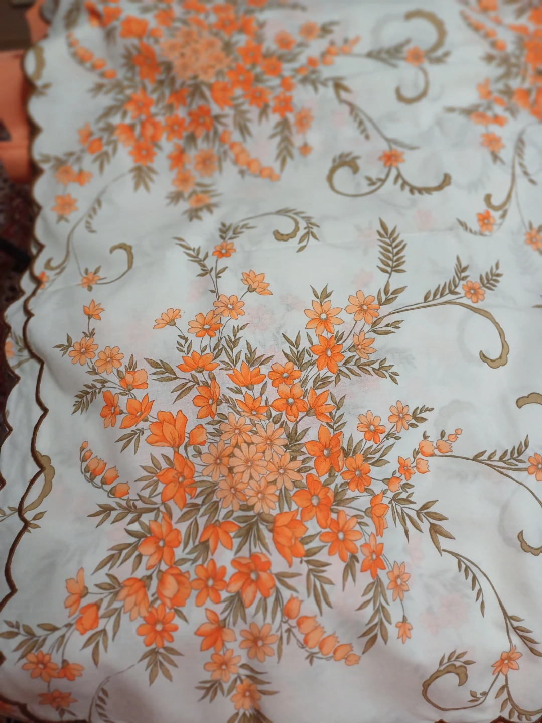 Table cloth floral