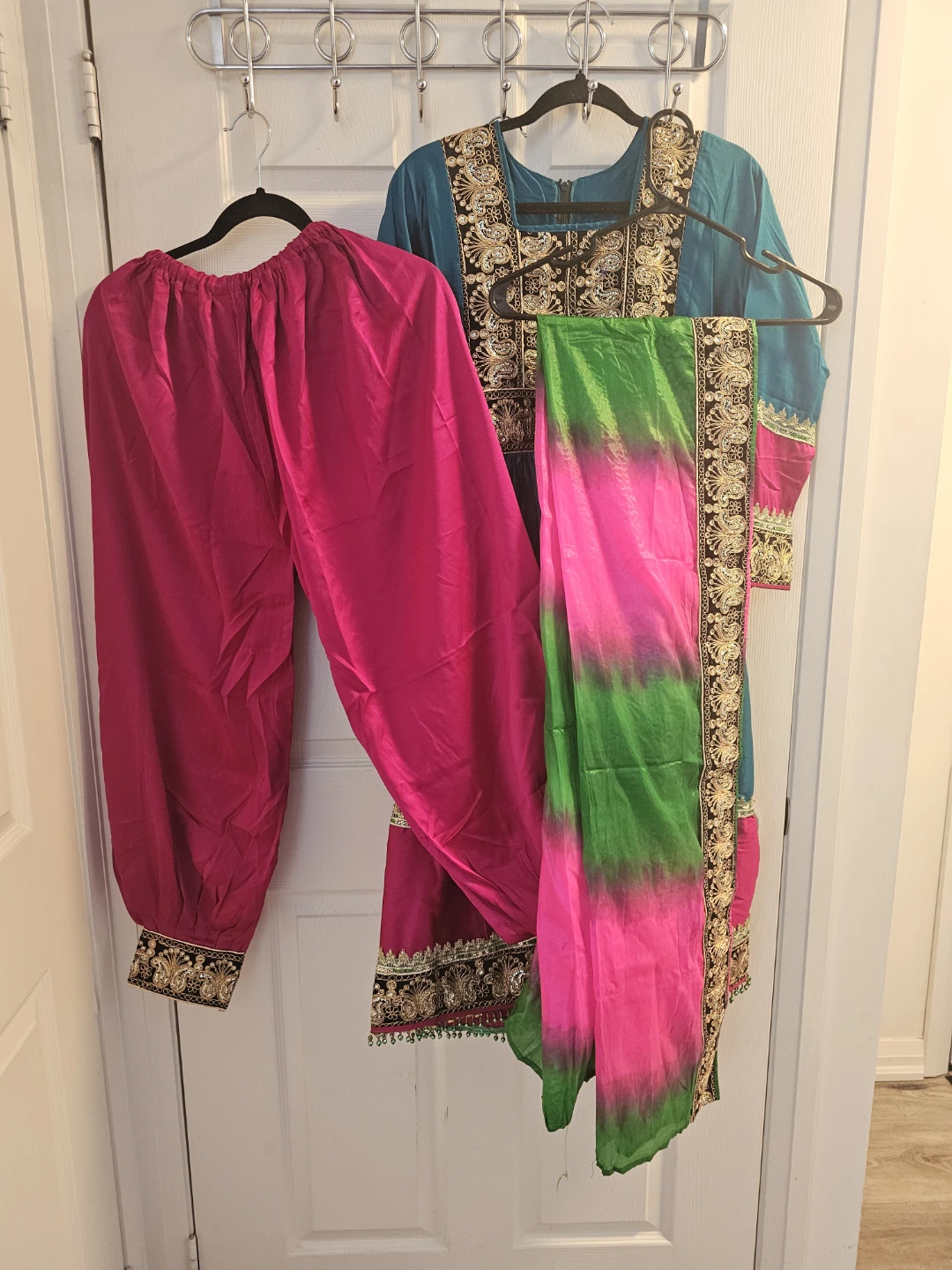 Embroidered Teal and Pink Shalwar Kameez with Dupatta - photo 2