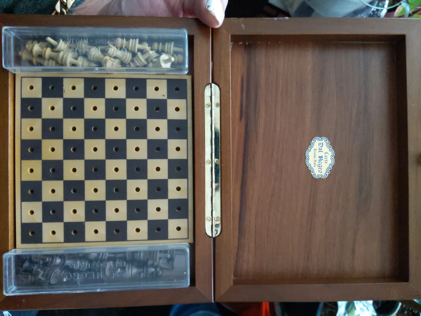 Wooden Chess Set portable