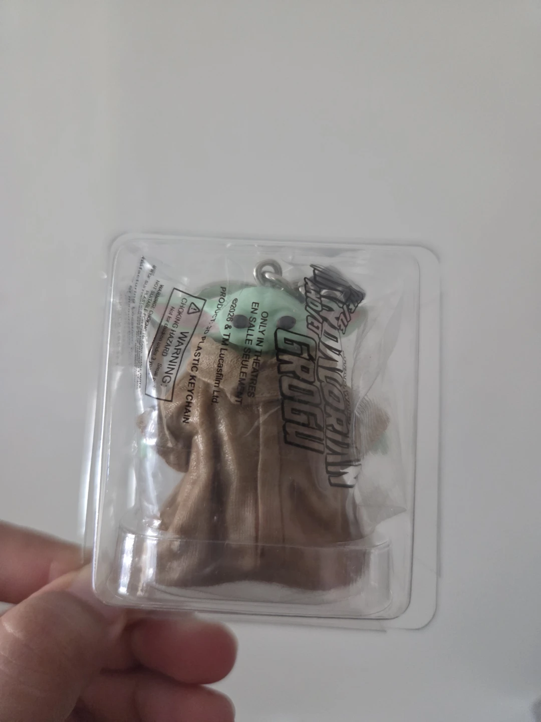TRADE: Grogu for Mandalorian keychain - photo 2