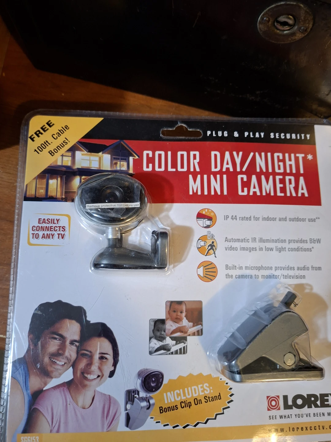 Lorex Color Day/Night Mini Camera