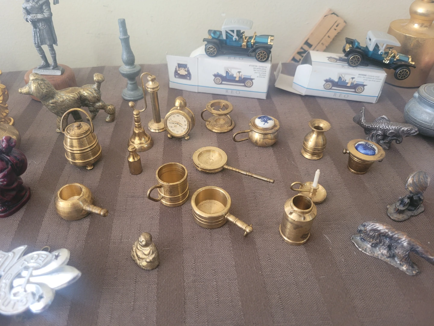 Collection of Miniature Collectibles & Memorabilia - photo 2