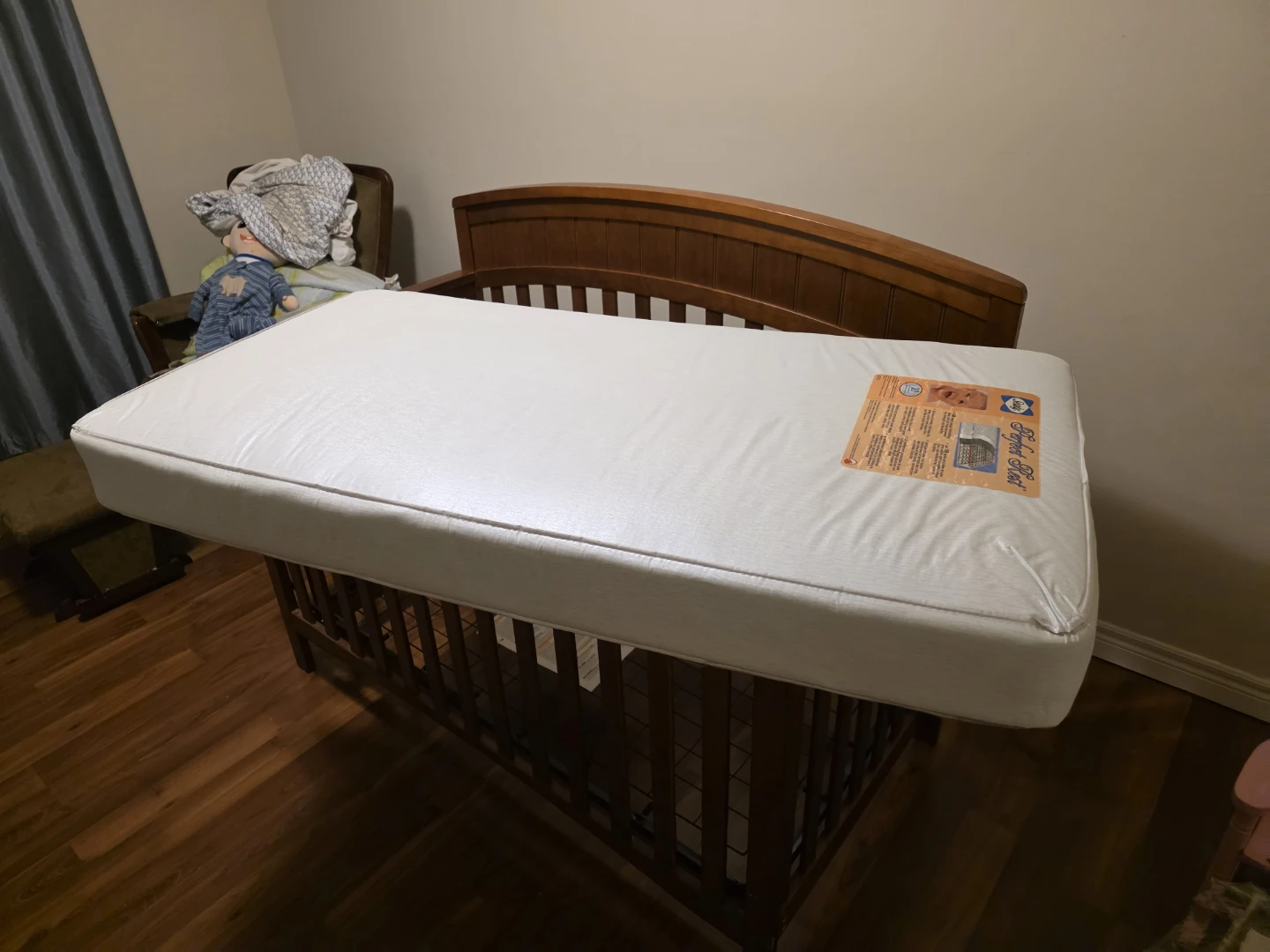 Crib and mattress