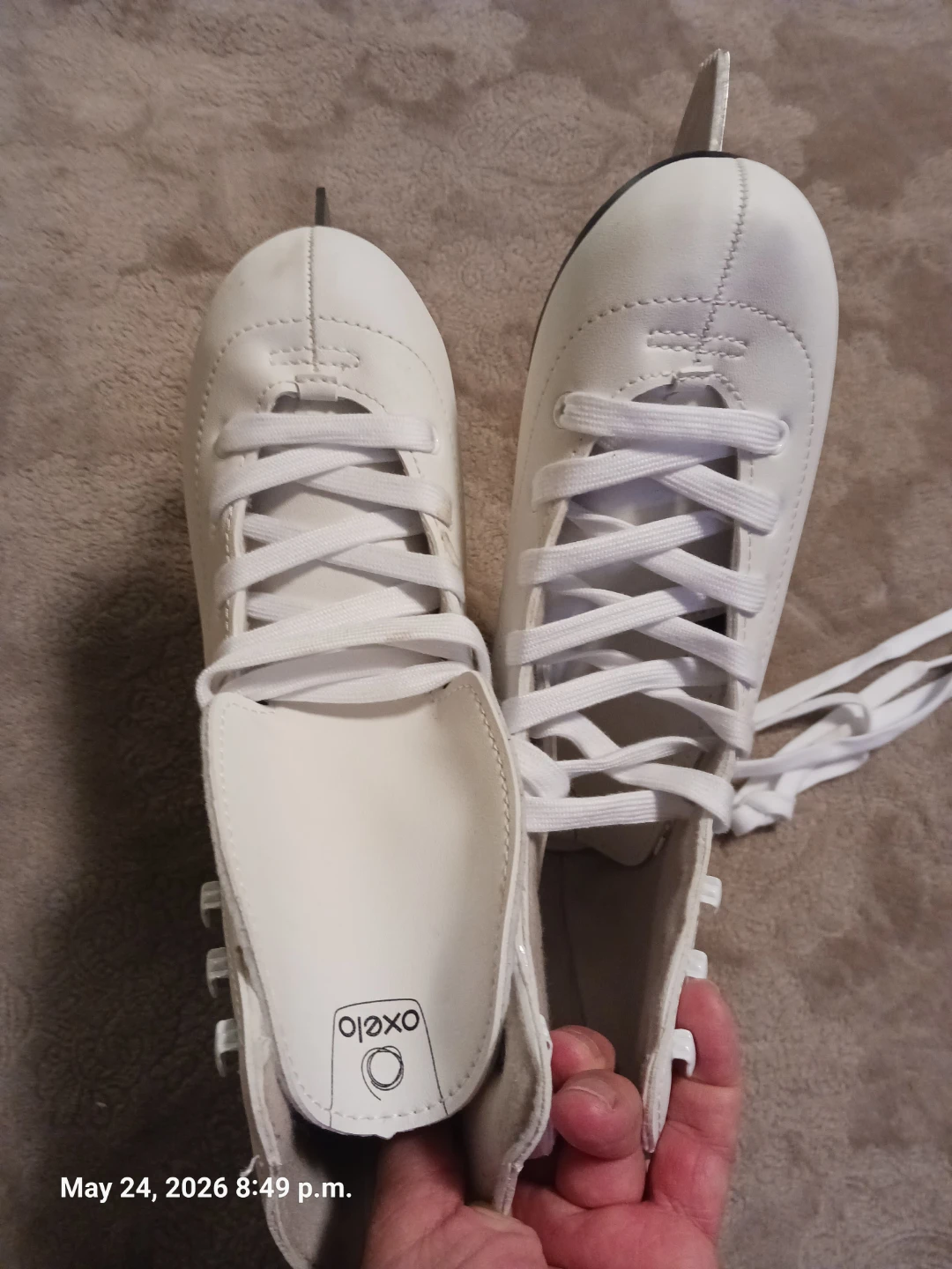 Decathlon Oxelo White Ice Skates Size 39 - photo 2
