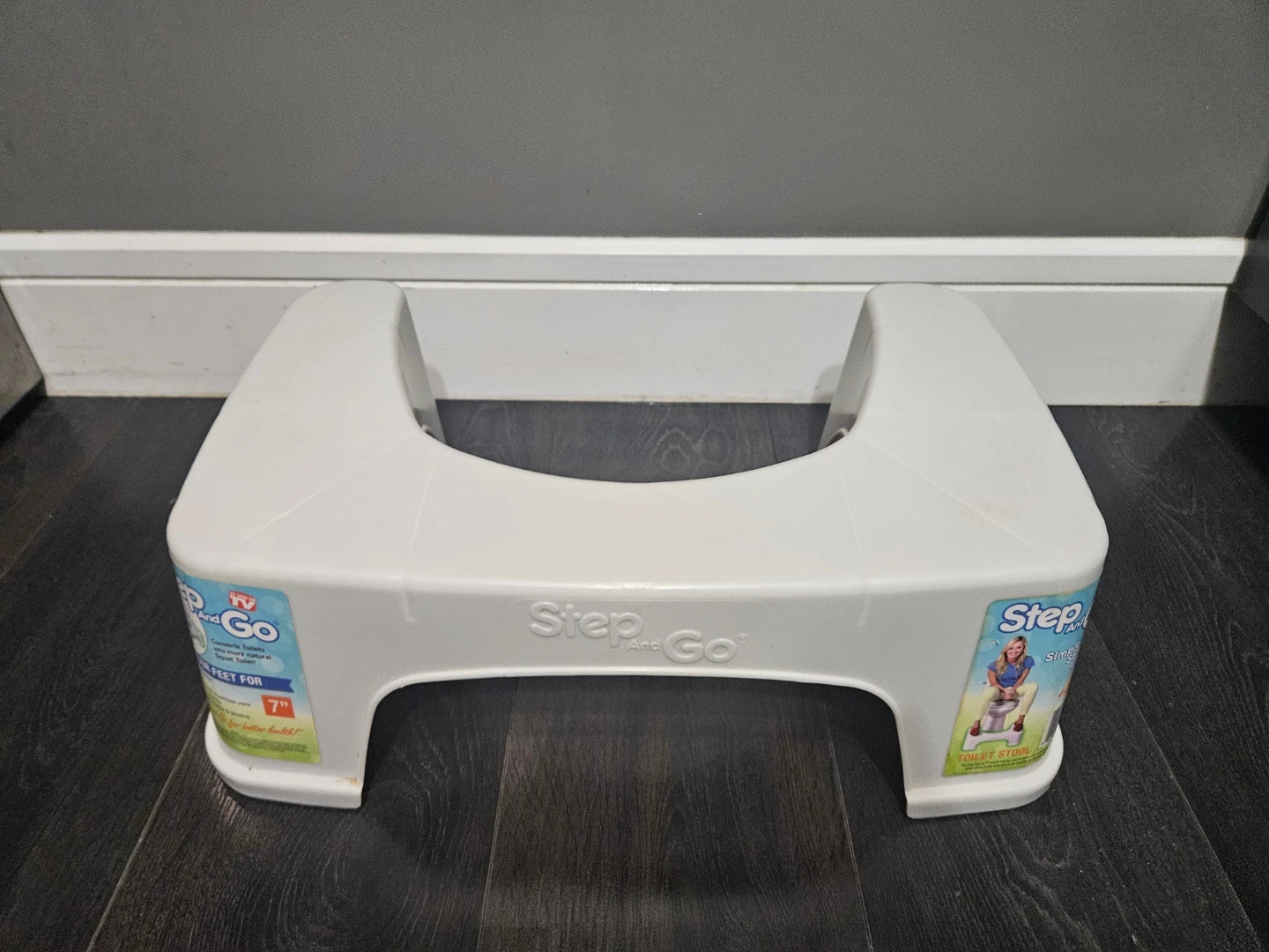 Step and Go Toilet Stool – Barely Used, Sanitized - photo 2