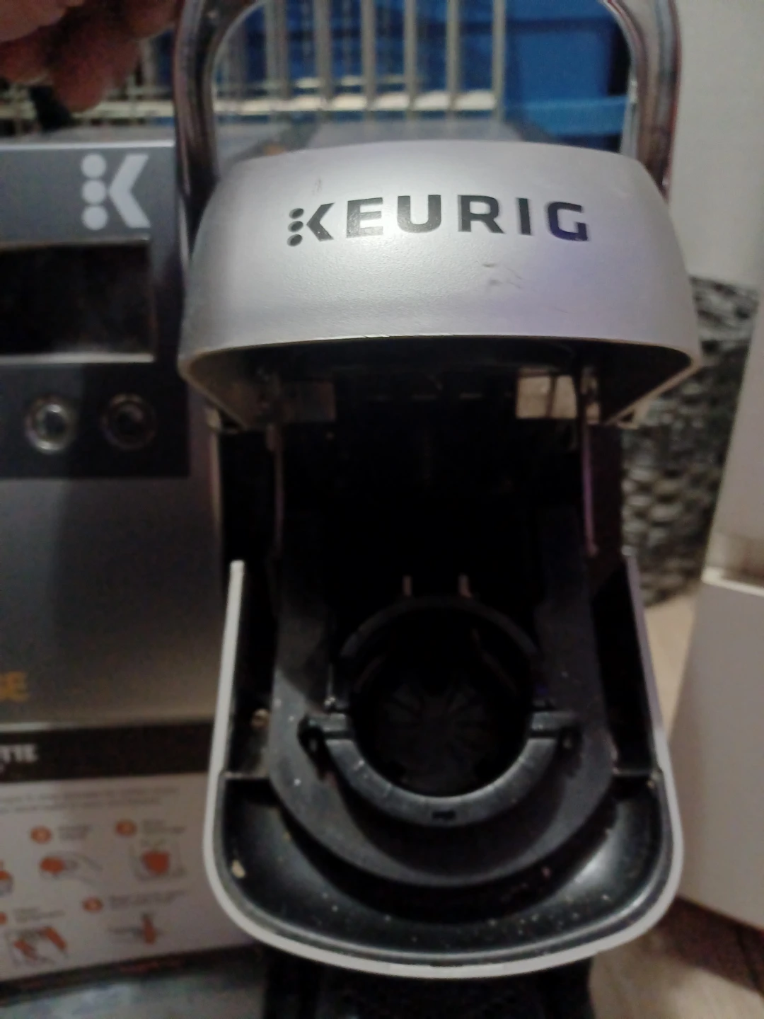 Keurig K3000 SE Coffee Brewer