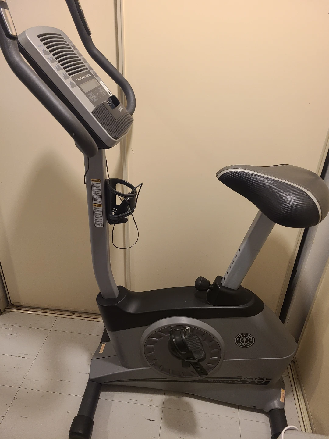 Gold's Gym 290C Power Spin Bike