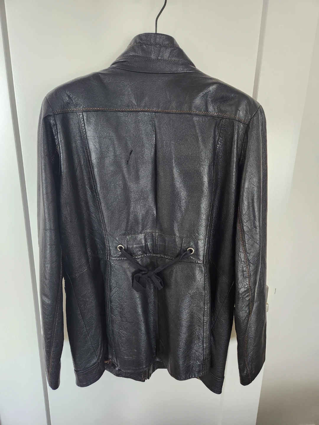 Danier Leather Jacket - photo 2