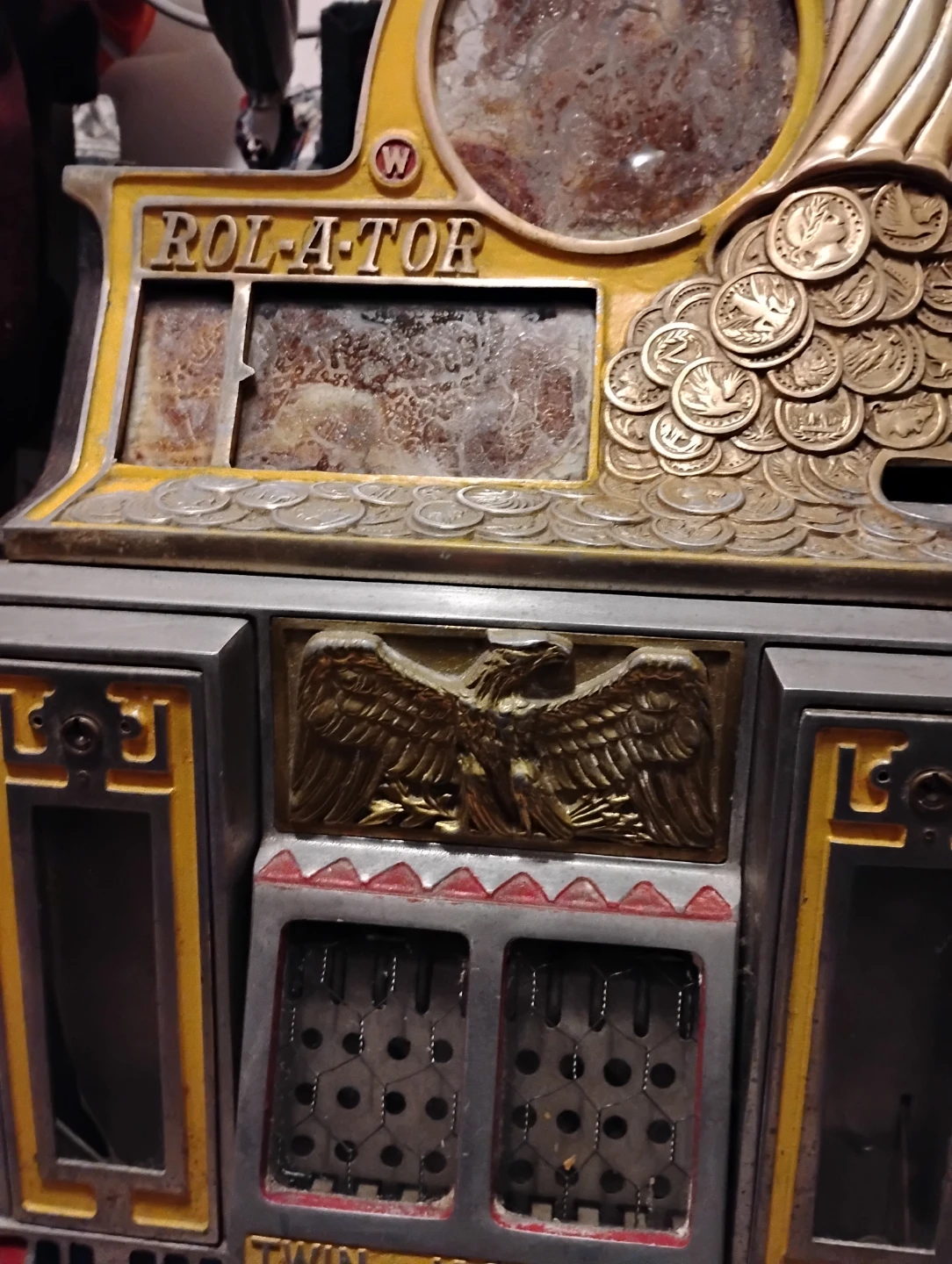 Rol-a-top Twin Jack Pot Slot Machine - photo 2