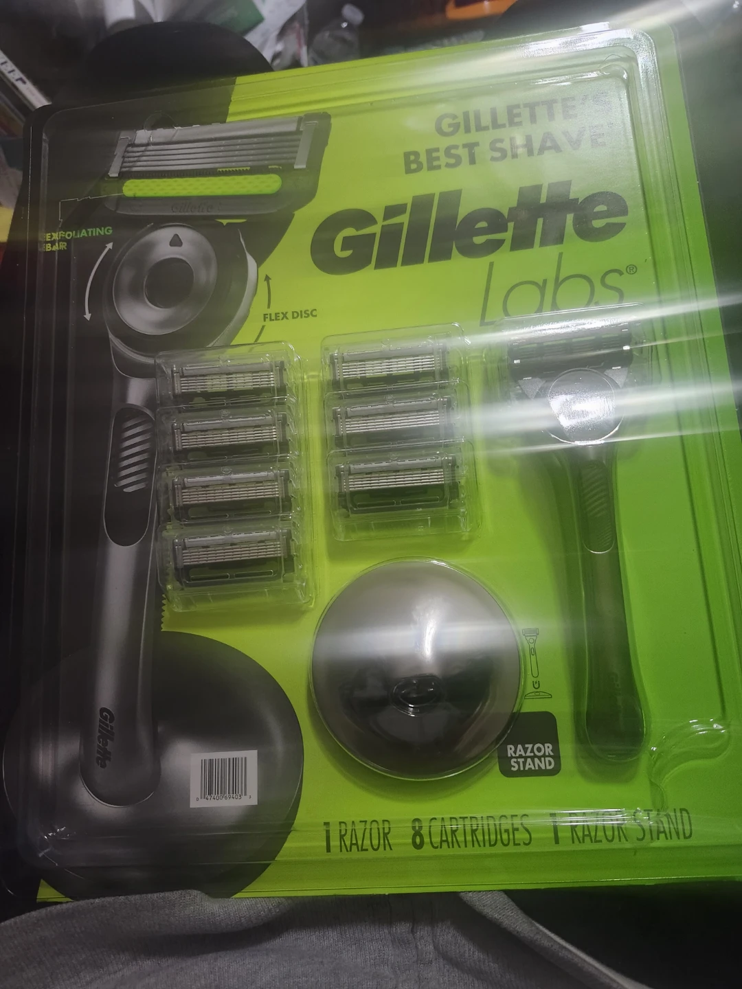 Gillette Labs Razor, 8 Cartridges, and Razor Stand
