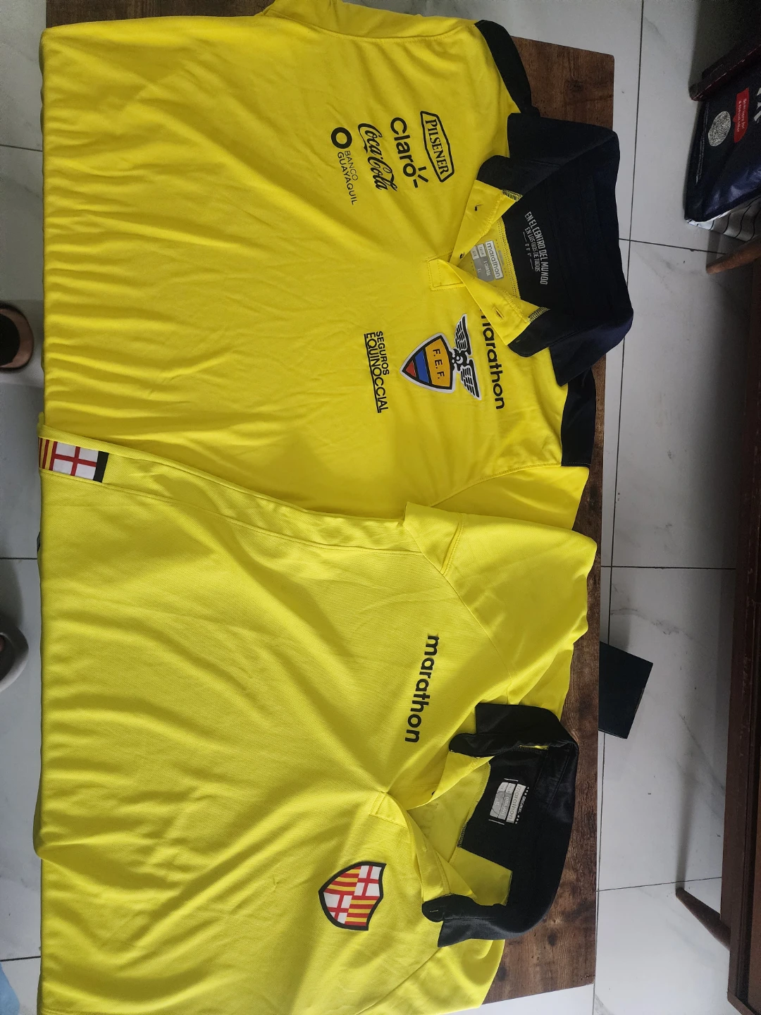 Marathon Ecuador National Team Soccer Jerseys & Scarf - photo 2