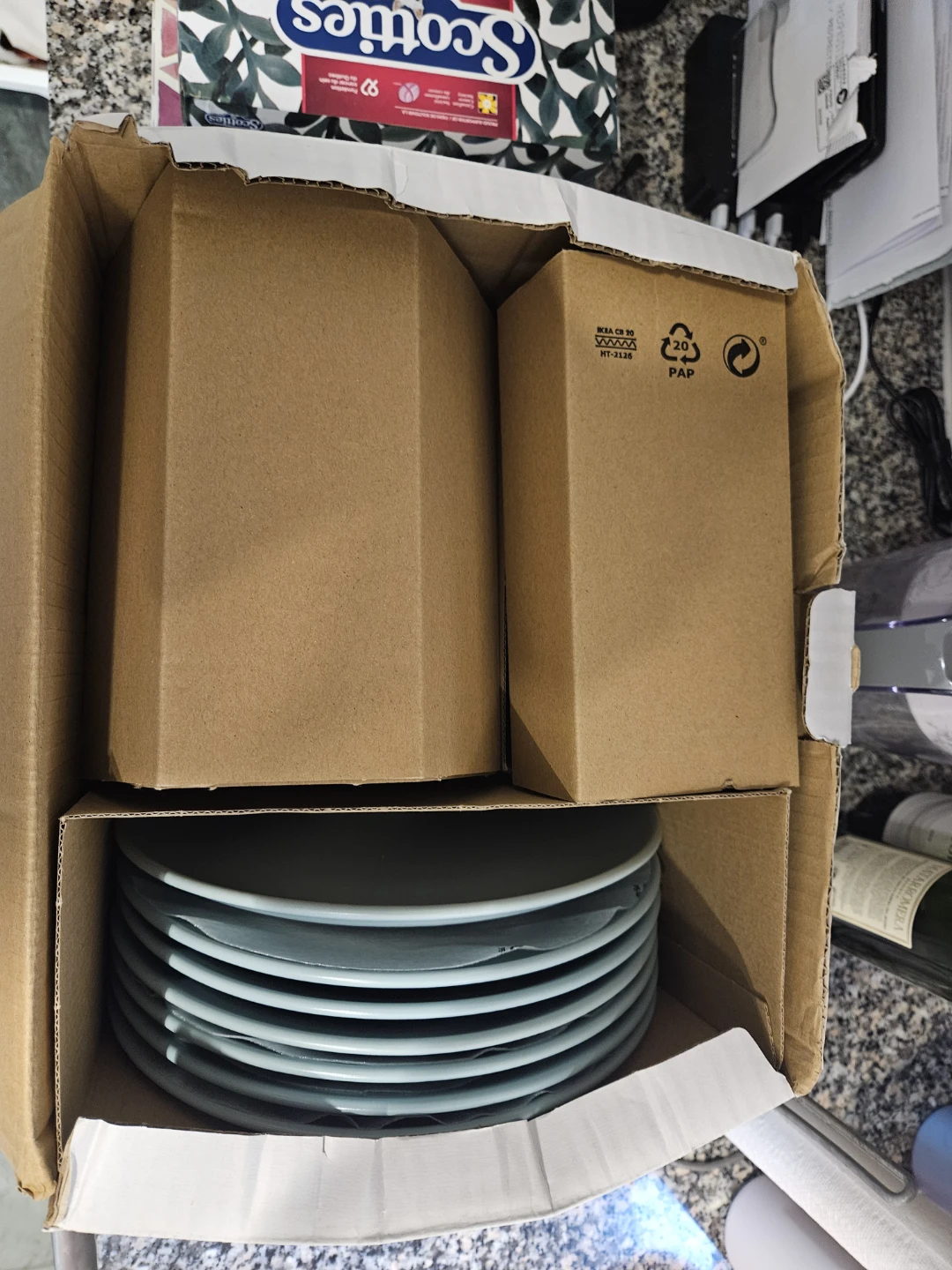 23x IKEA FÄRGLAR Dinnerware Set - photo 3