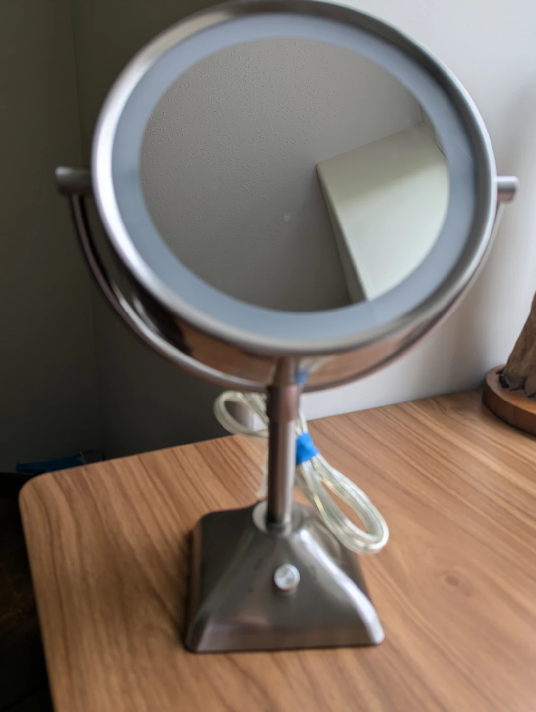 Lit Vanity Mirror