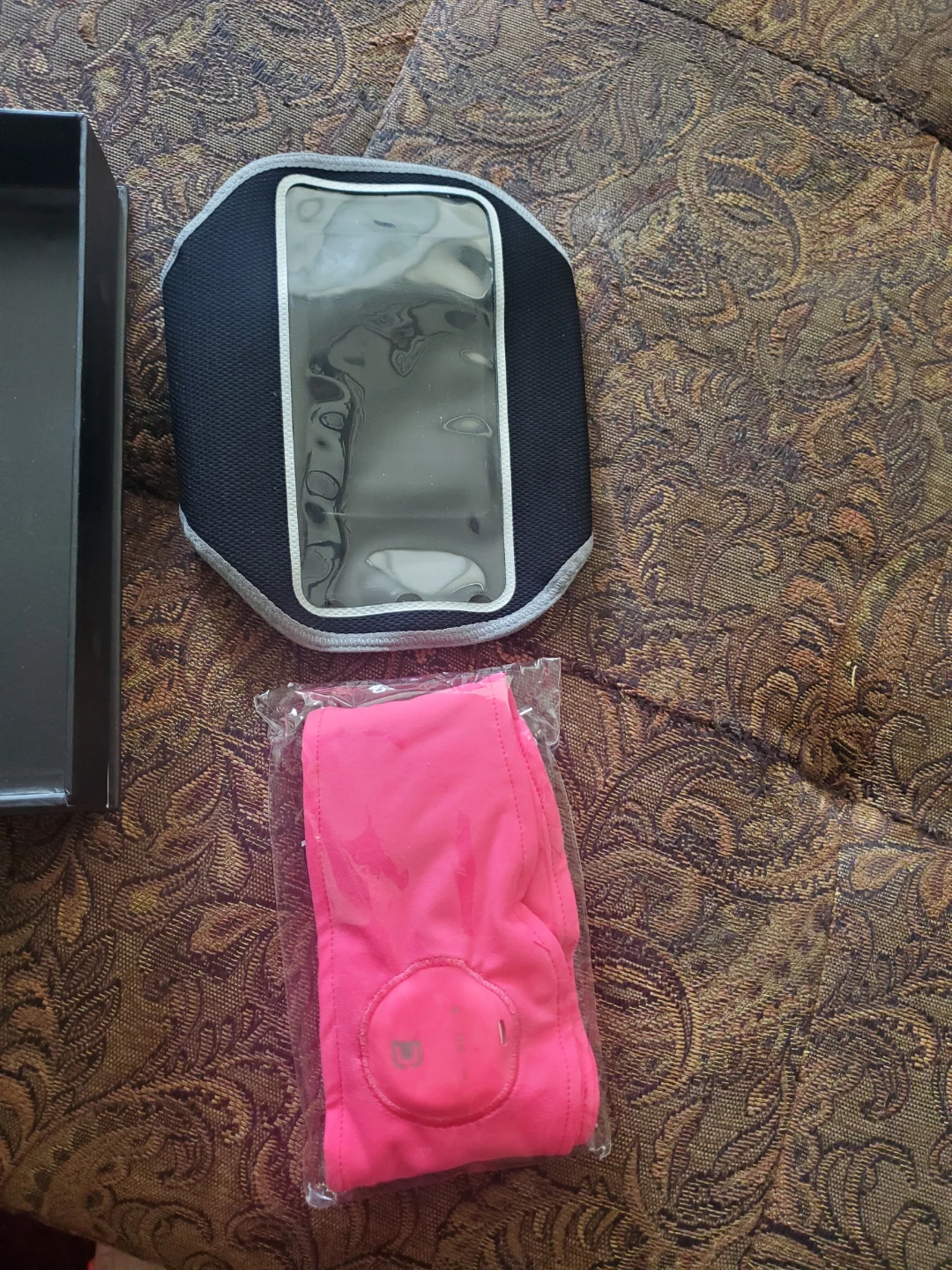 CASECO Wireless Bluetooth Headband & Armband - photo 5