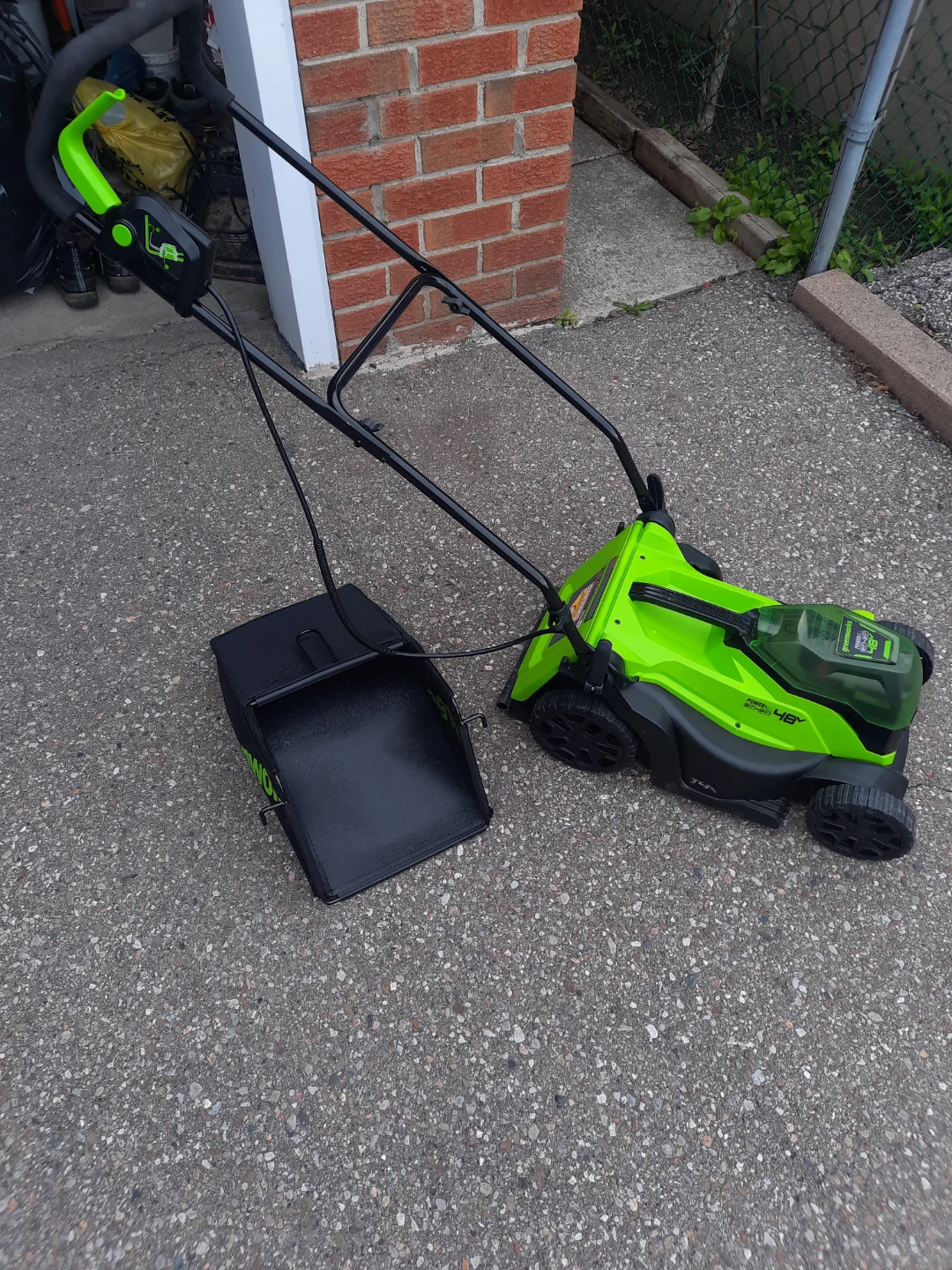 Greenworks 14" 48V Electric Lawnmower