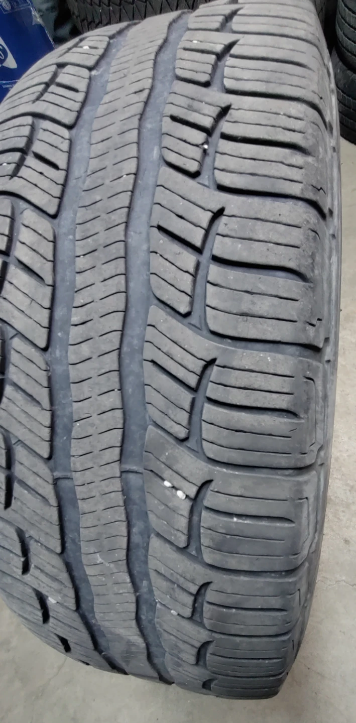 1Tire: BFGoodrich Advantage T/A Sport LT Tire 275/60R20 - photo 4