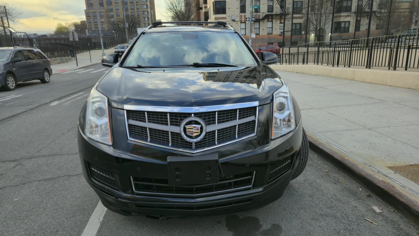 2011 Cadillac SRX Luxury Collection 4D - photo 4