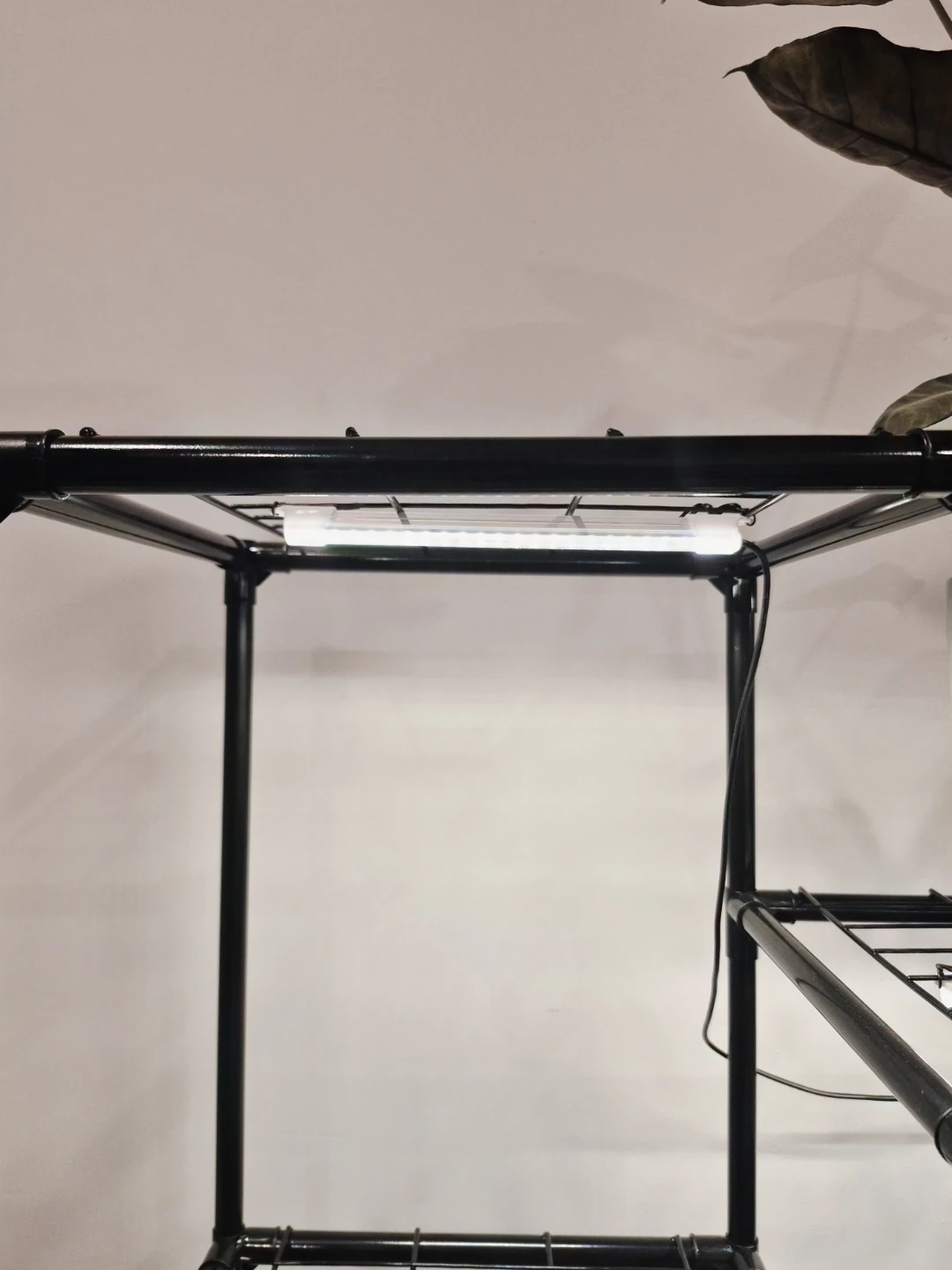 Heavy Duty Metal Plant Stand with Lights - photo 5