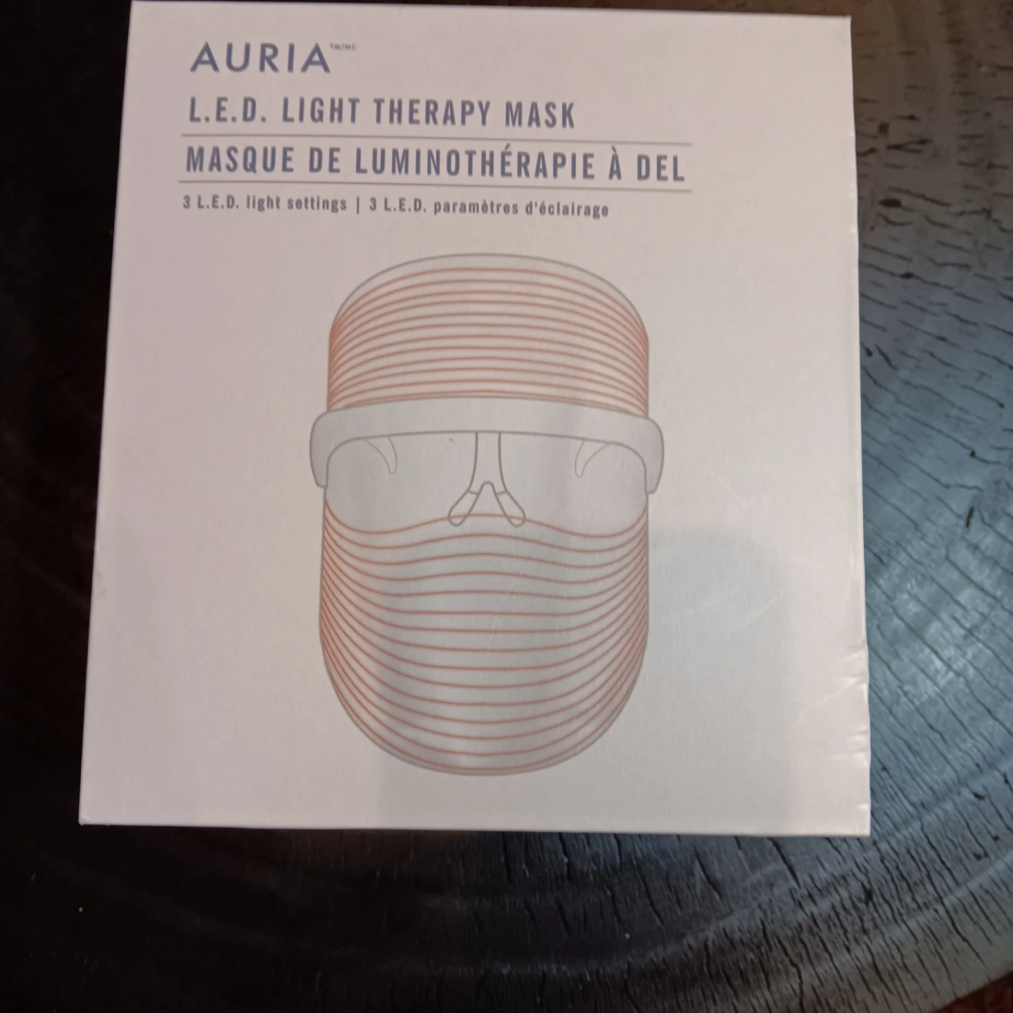 AURIA L.E.D. Light Therapy Mask