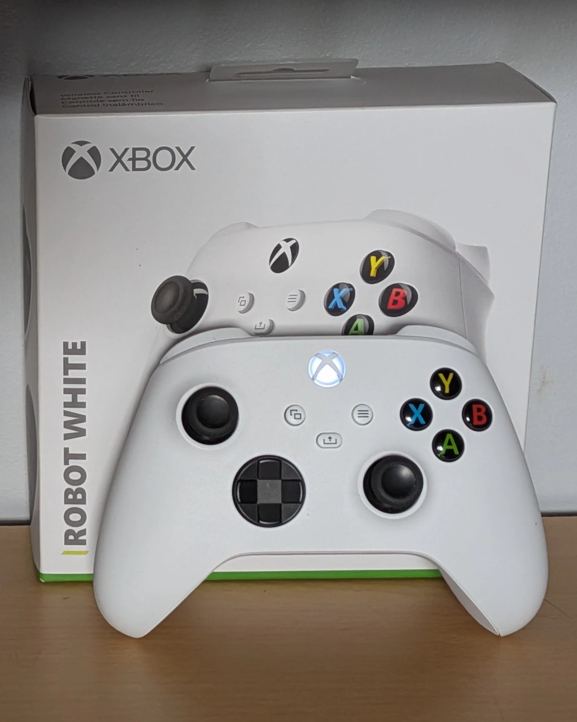 Like-New Robot White Xbox Series Controller - Asking $60 - photo 2