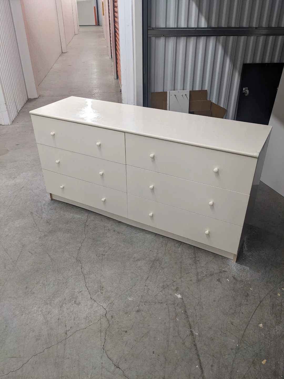 Dresser Ikea delivery available - photo 2