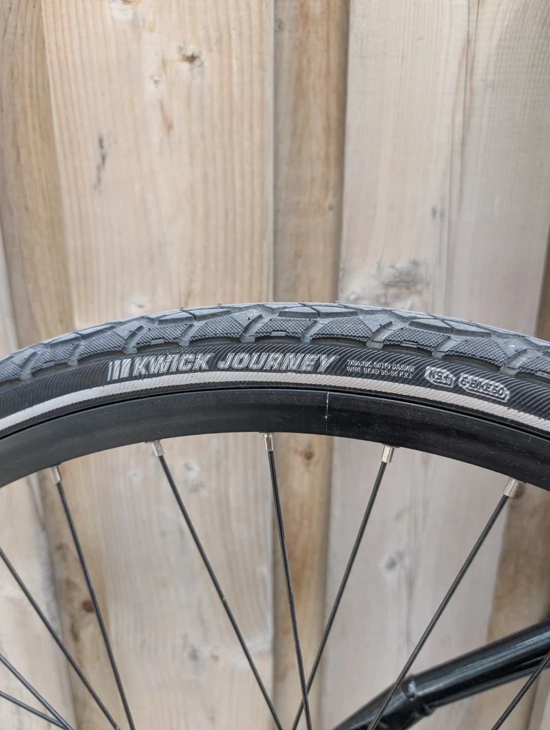 Momentum Voya E+ 1 road ebike - photo 3