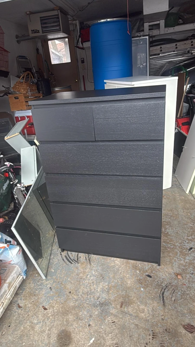 Black 6-Drawer Dresser - photo 2