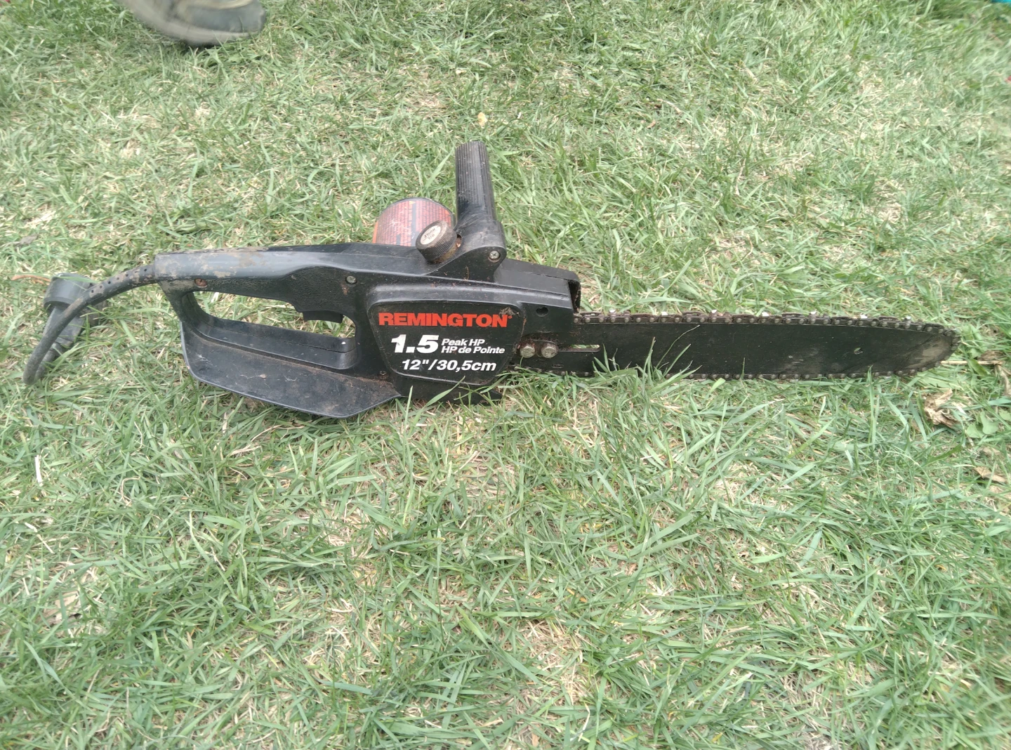 Remington 1.5 Peak HP Electric Chainsaw