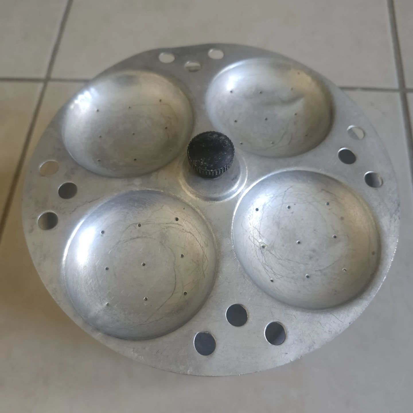 4-Tier Aluminum Idli Maker Stand – Excellent Condition - photo 2