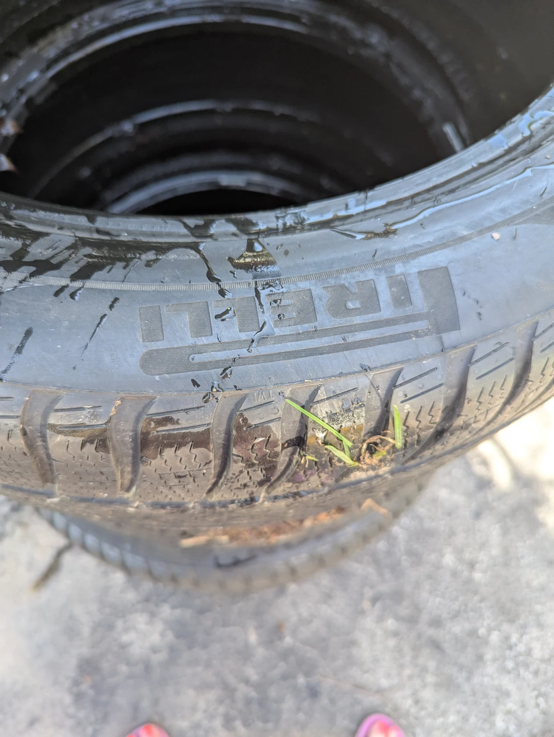 Pirelli Tires 275/45R20