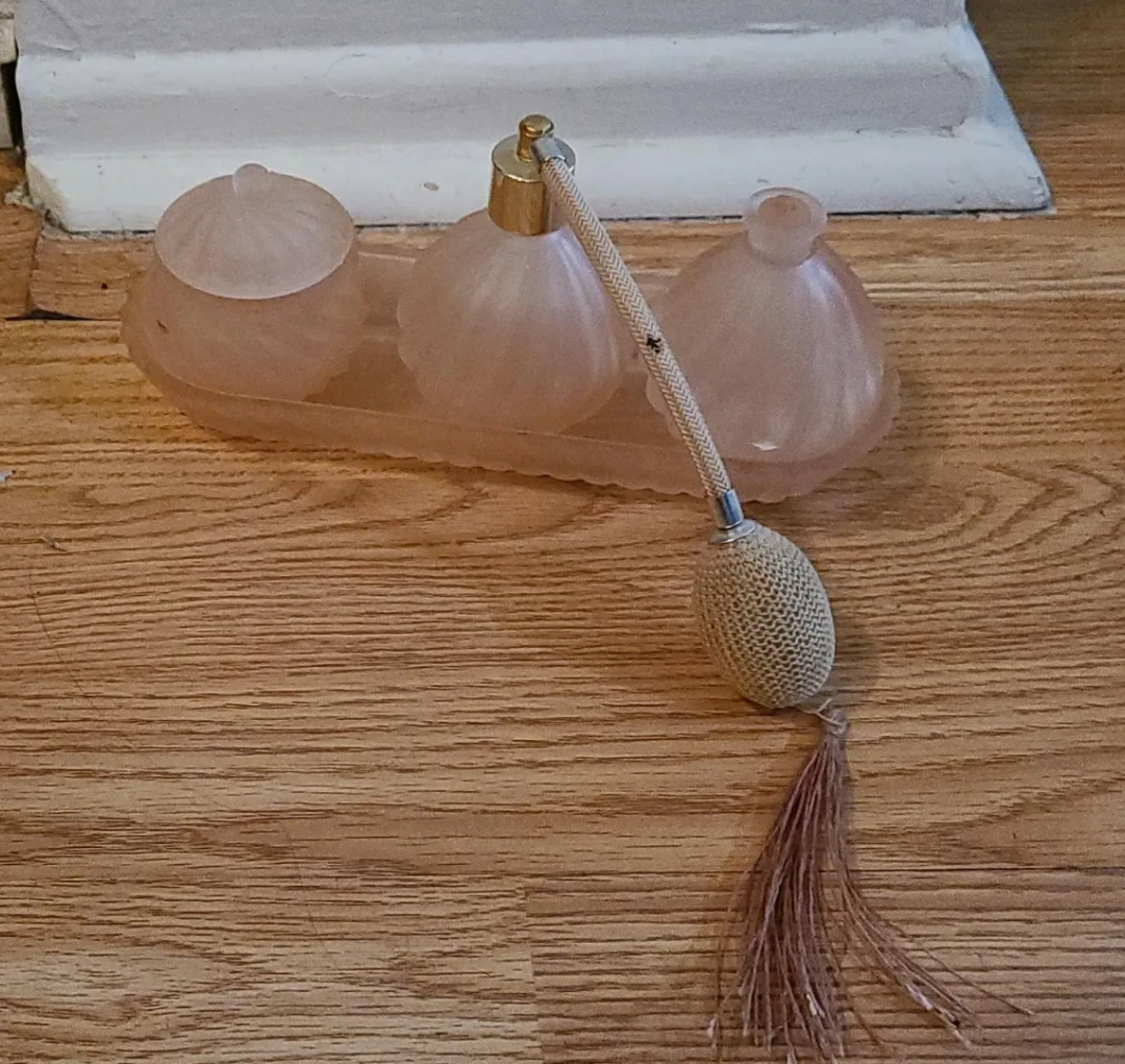 Vintage Frosted Pink Glass Perfume Atomizer