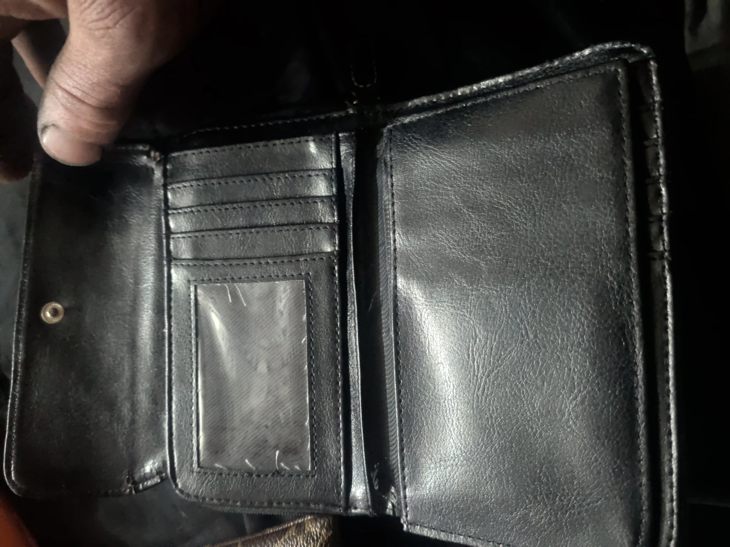 Prada Black Leather Tri-Fold Wallet - photo 3