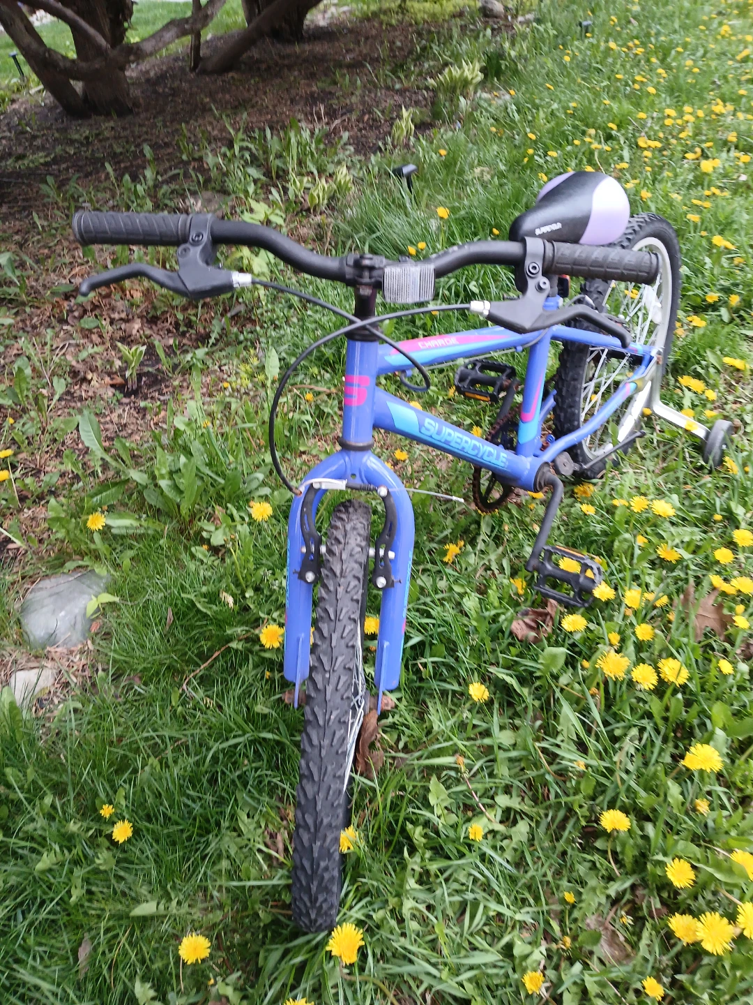Kids Supercycle bike  with Training Wheels