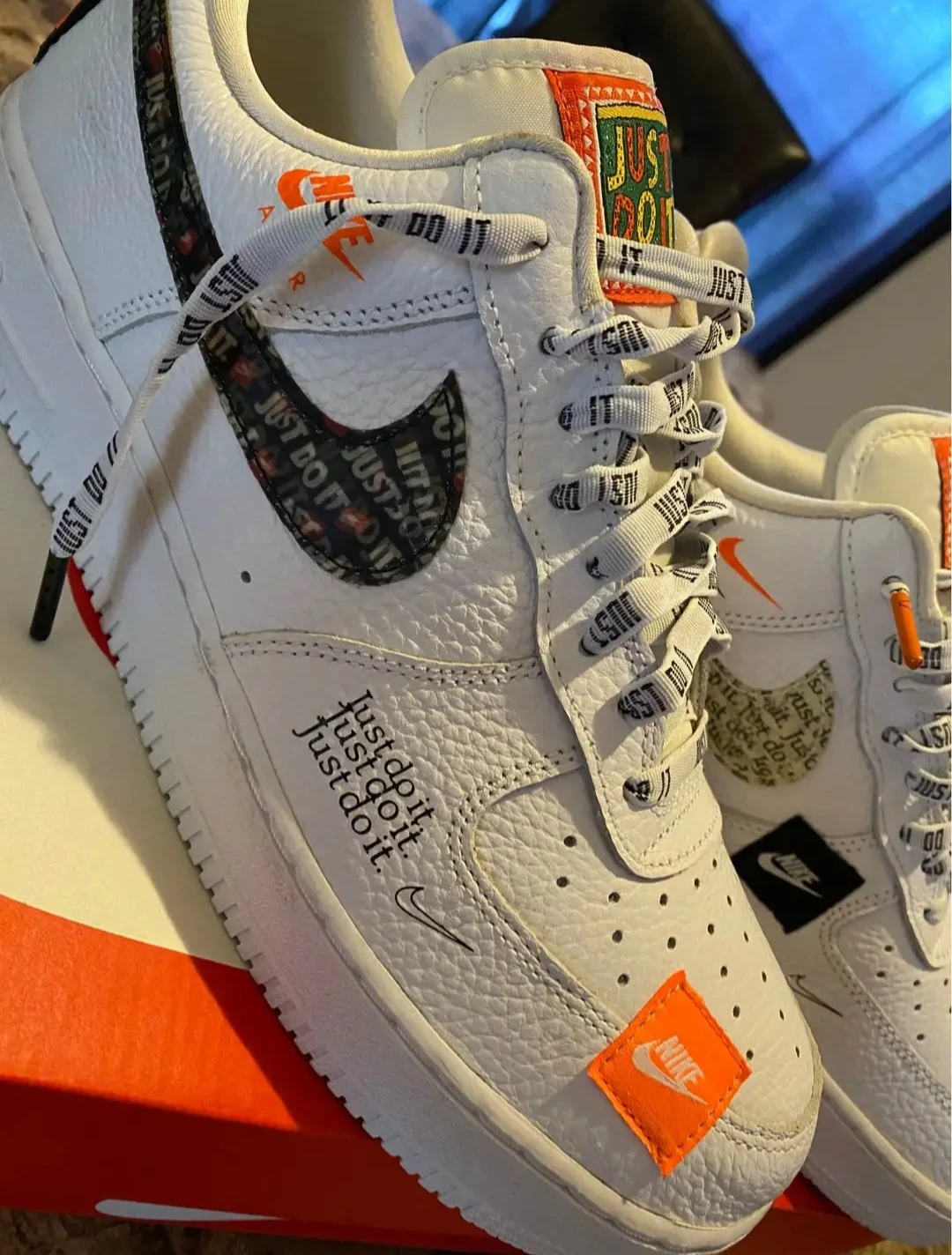 Brand New Nike Airforce 1s "Just do it" - photo 4