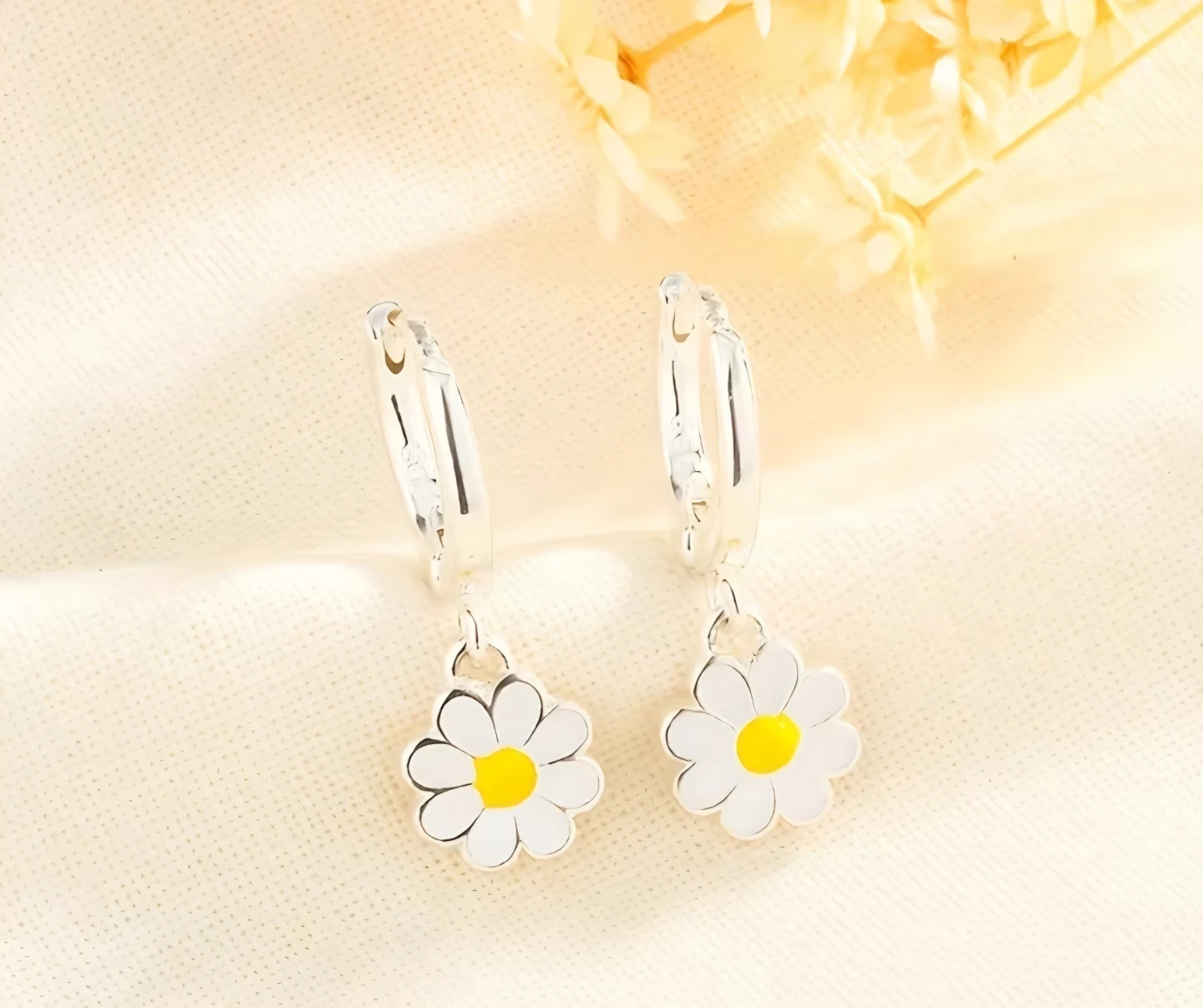 Cute Daisy Pendant Earrings - photo 5